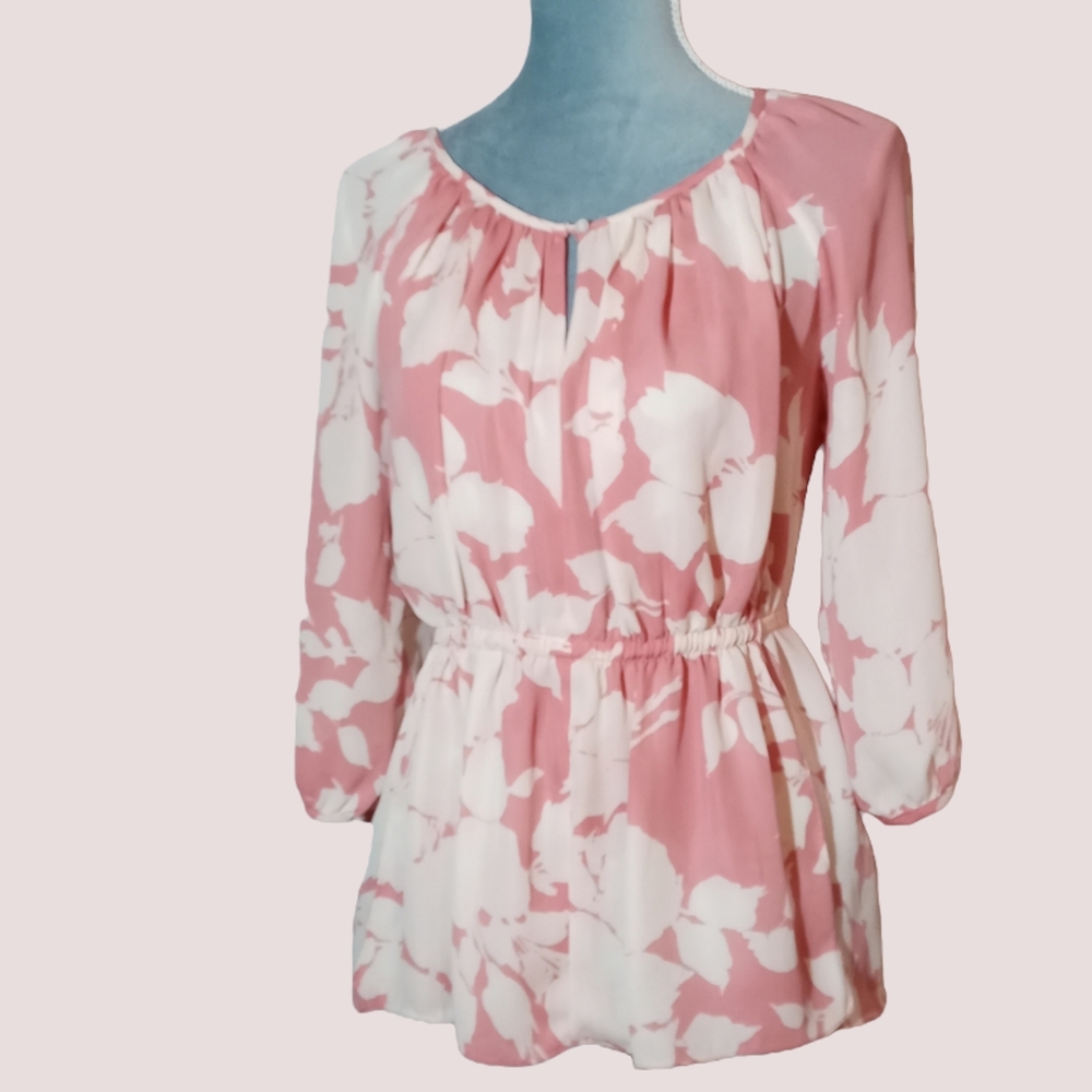 😍3/$25 Talbots 2 Piece Floral Blouse